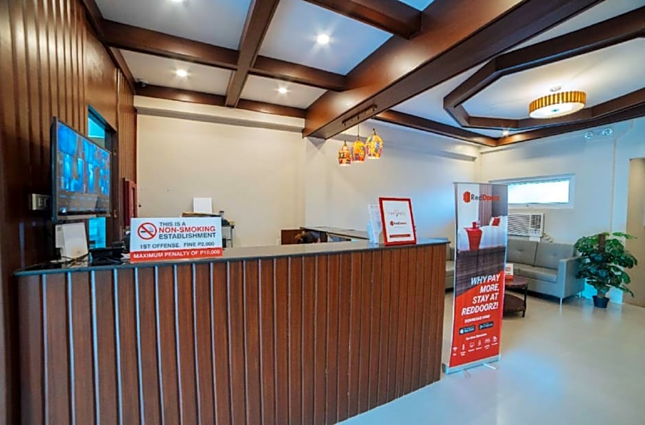 RedDoorz near Robinsons Cybergate Davao