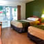The Garden Inn Oakland Airport