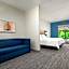 Holiday Inn Express Hotel & Suites Newport South By IHG