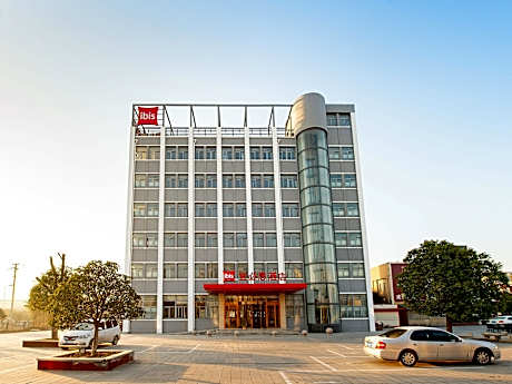 Ibis Lianyungang Guanyun County Downtown Hotel