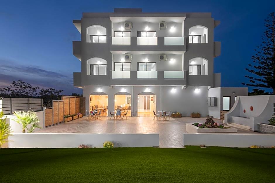 Golden Sunlight Hotel by Estia