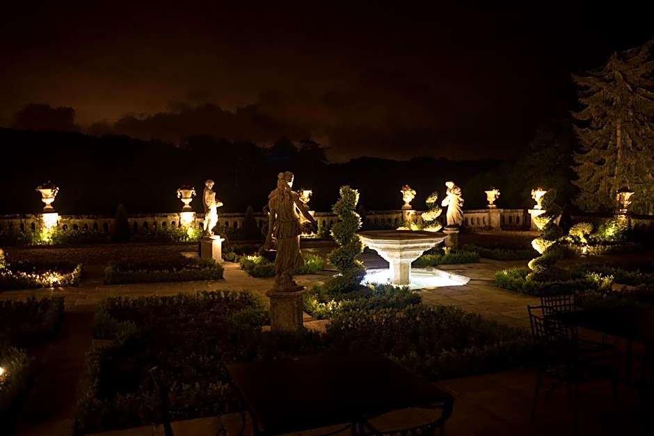 Chateau De Beauvois - Younan Collection