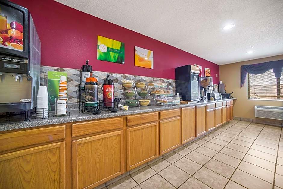 Quality Inn O'Fallon - St Louis