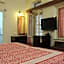 Hotel Arya Niwas