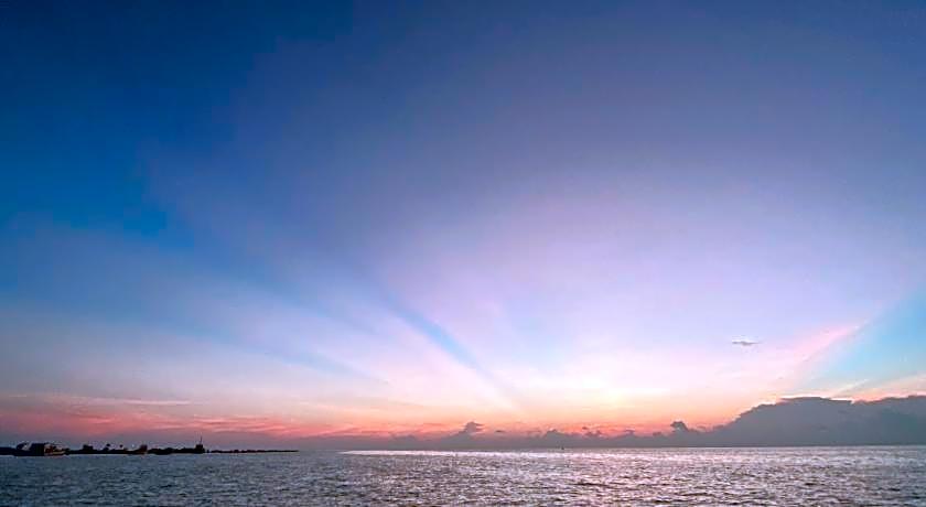 Reef Edge Thulusdhoo