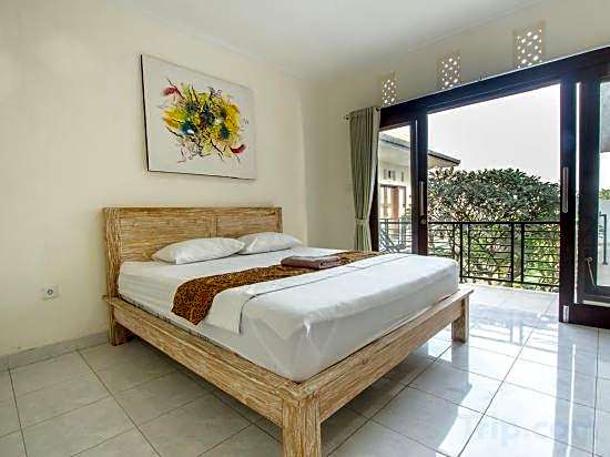 Azalea Homestay & Villa