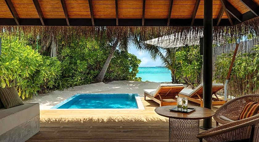 Velassaru Maldives Resort