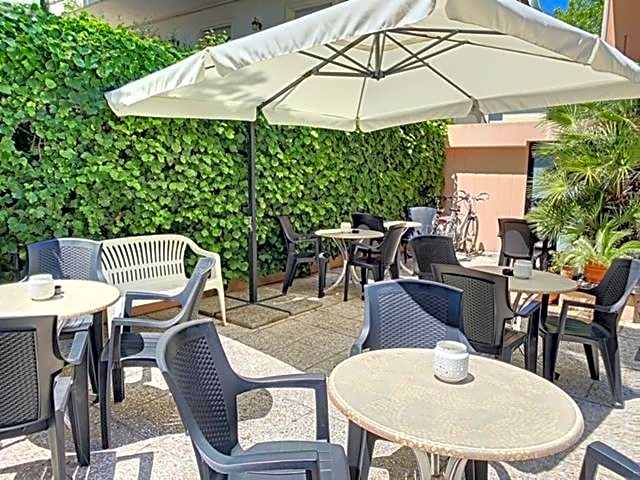 Hotel Iride Apartments & Rooms- ideale per famiglie e coppie