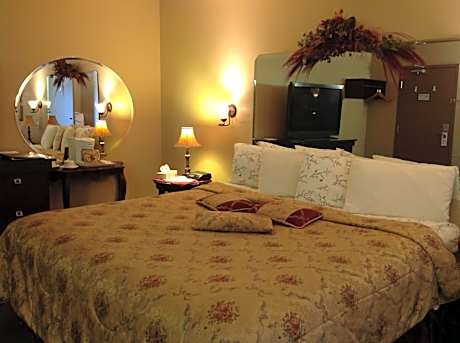 King Room with Hot Tub