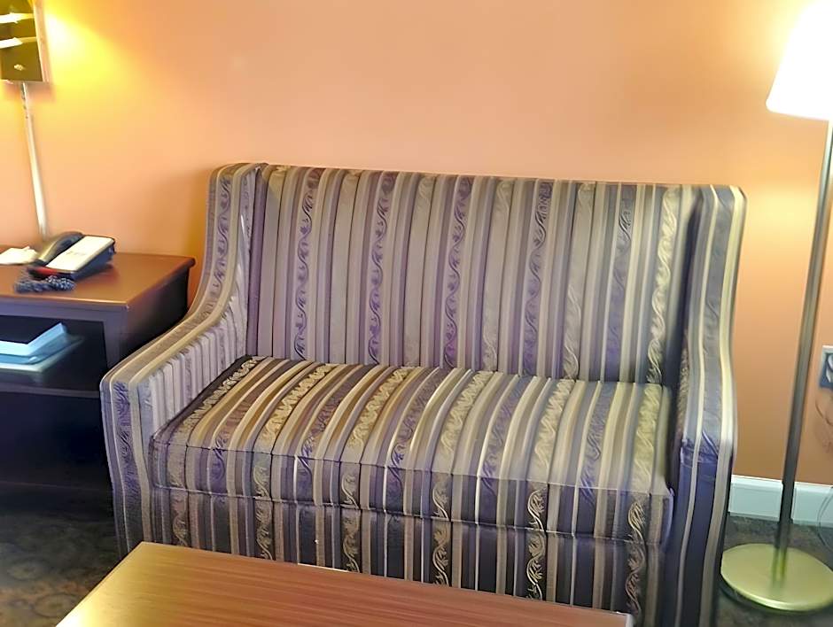 Americas Best Value Inn & Suites Greenwood