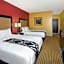 La Quinta Inn & Suites by Wyndham Union City
