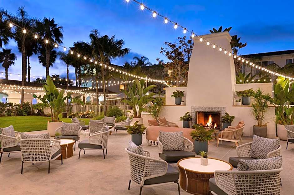 Hilton Garden Inn Carlsbad Beach