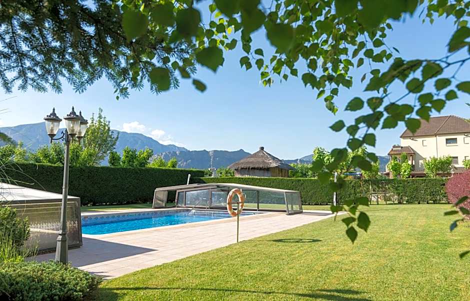 Hotel Restaurant Cal Petit