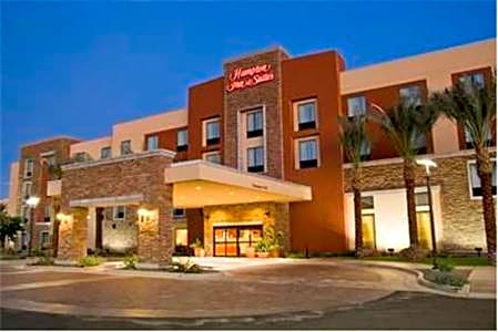 Hampton Inn & Suites Phoenix Chandler Fashion Center