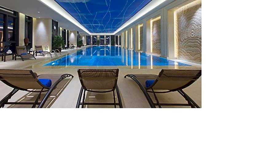 Wanda Vista Tianjin Hotel