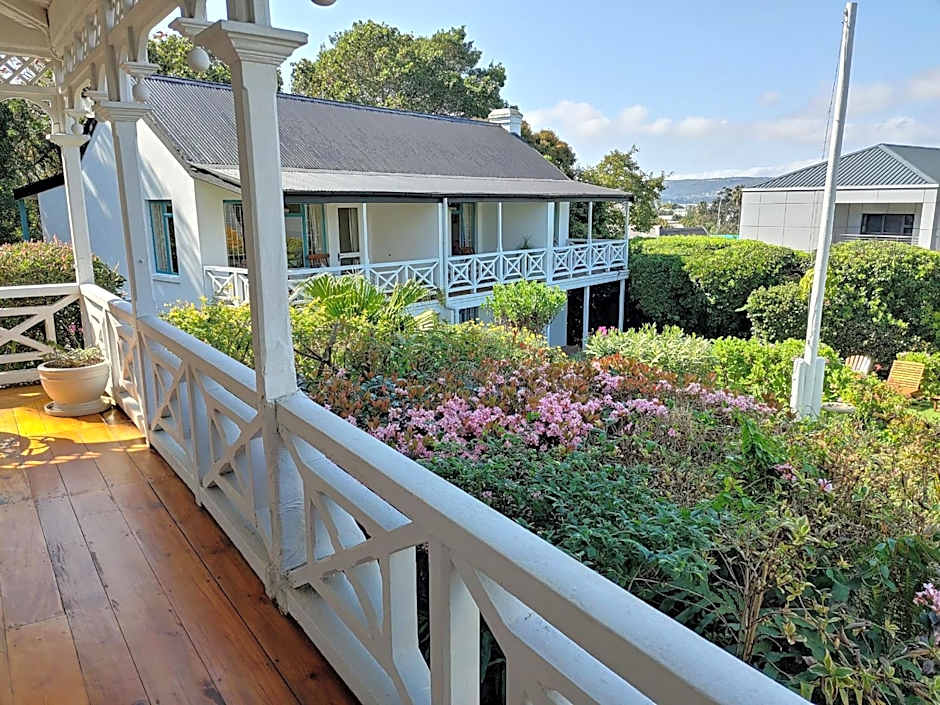 Yellowwood Lodge