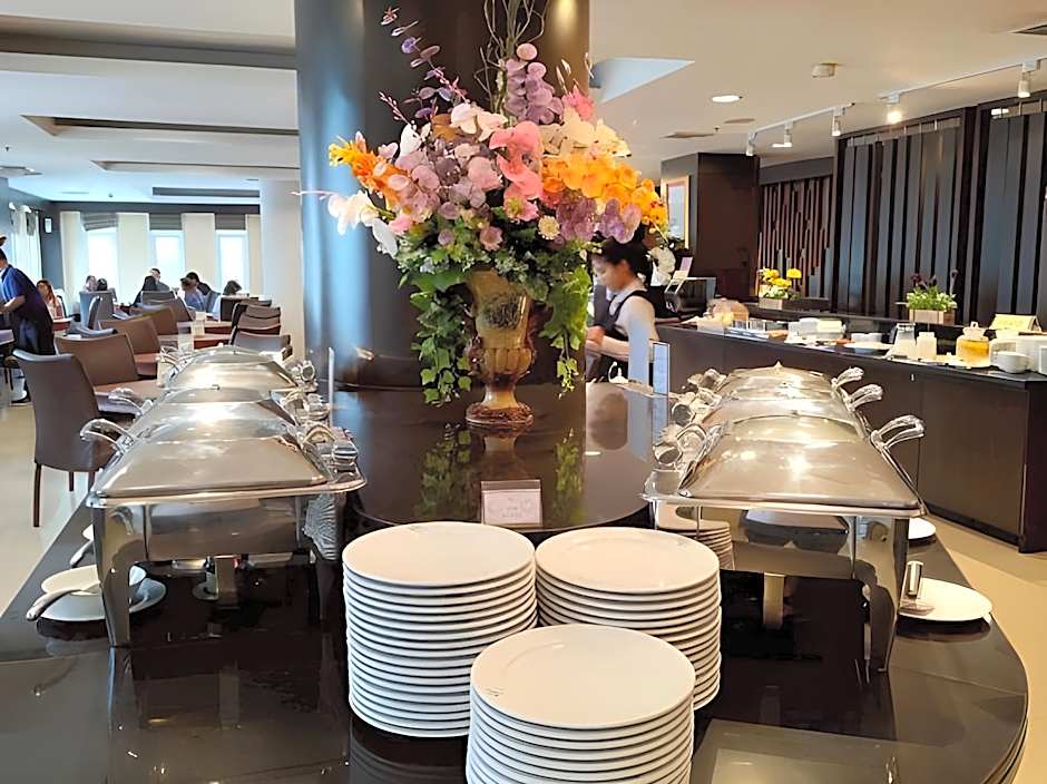 Wangchan Riverview Hotel