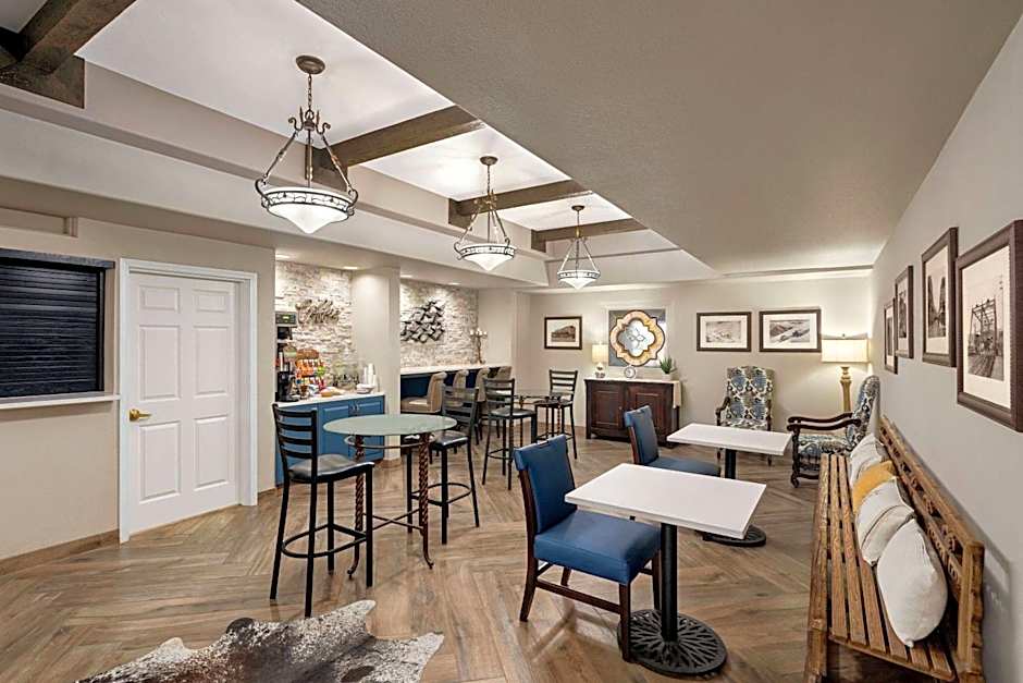 La Quinta Inn & Suites by Wyndham Trinidad