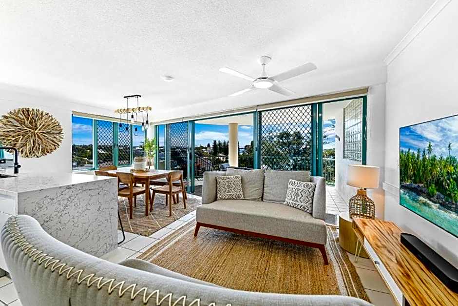 The Norfolks on Moffat Beach