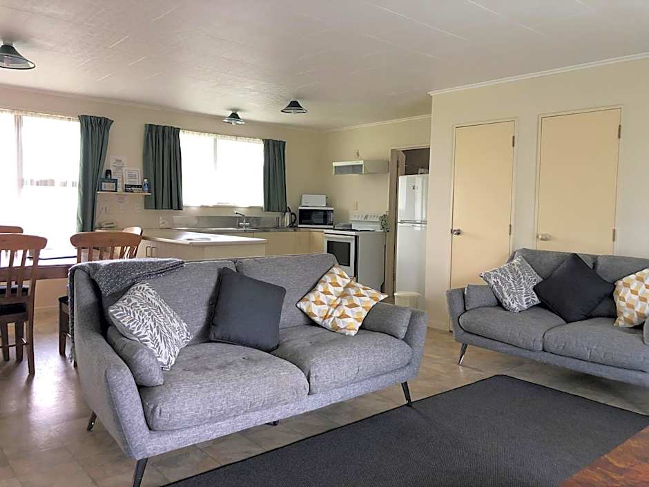 Alexandra Garden Court Motel