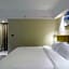 Jingtu hotel zhanjiang dingsheng plaza store