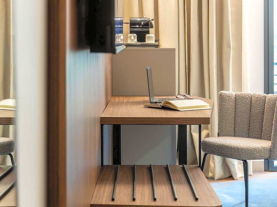 Mercure Aix-en-Provence La Duranne Gare TGV