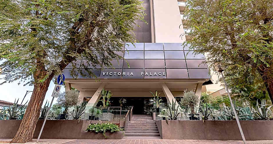 Victoria Palace Hotel