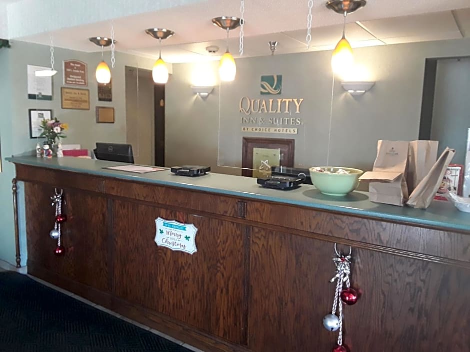 Quality Inn & Suites Manistique