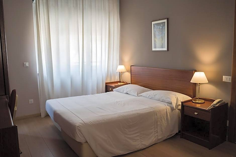 Hotel Mediterraneo
