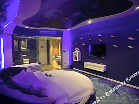 Minos Hotel