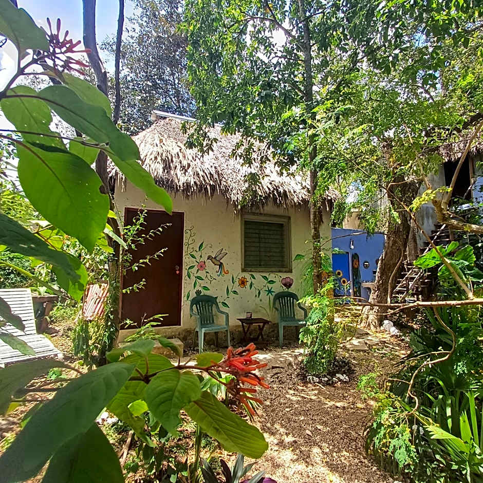 Mayan Bungalow Near Chichén