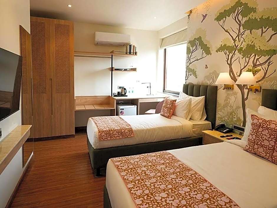 Hotel Vishal Residency Mahipalpur Near IGI Delhi Airport