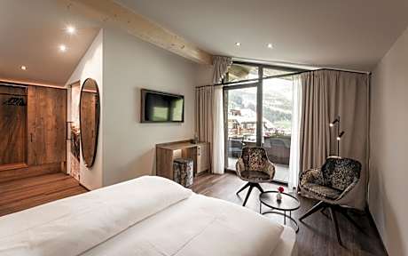 Double Room with Mountain View