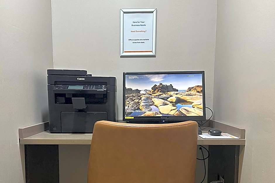 Comfort Inn & Suites Cartersville - Emerson Lake Point