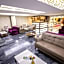 Hotel Business Han