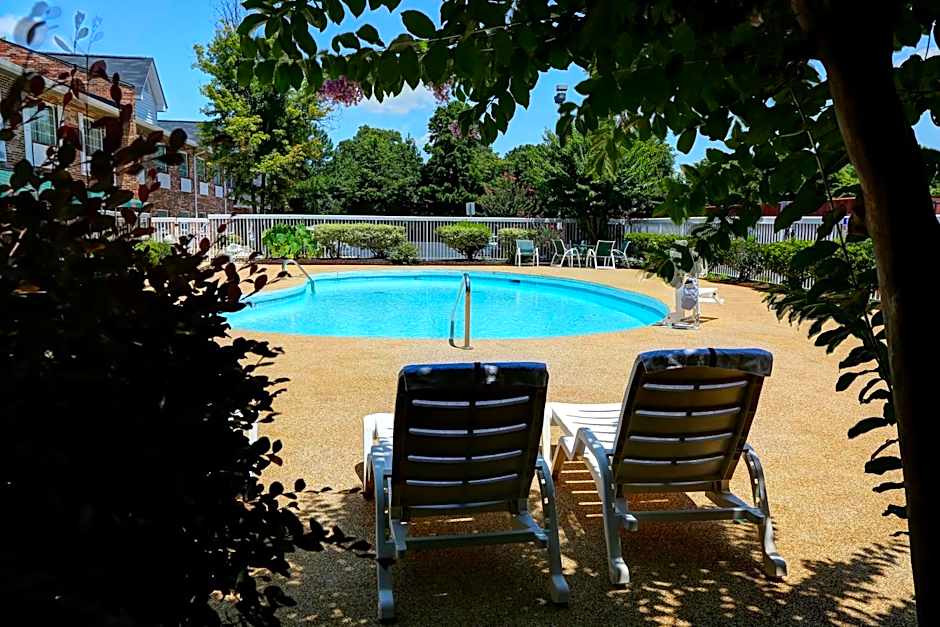 Country Inn & Suites by Radisson, Charlotte I-85 Airport, NC
