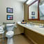 Comfort Inn & Suites Cincinnati Eastgate