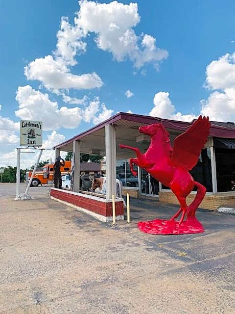 Cattlemen's Inn