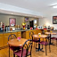 Econo Lodge & Suites Southern Pines