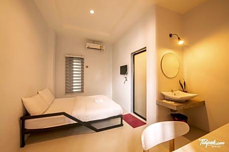 1 Double Bed Standard Room