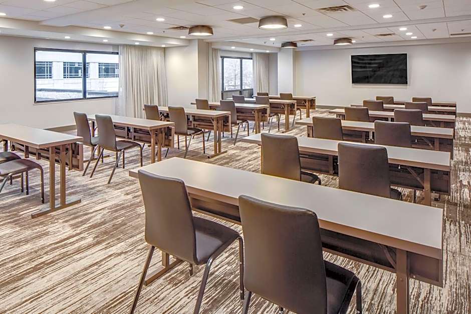 DoubleTree By Hilton Hotel Jersey City