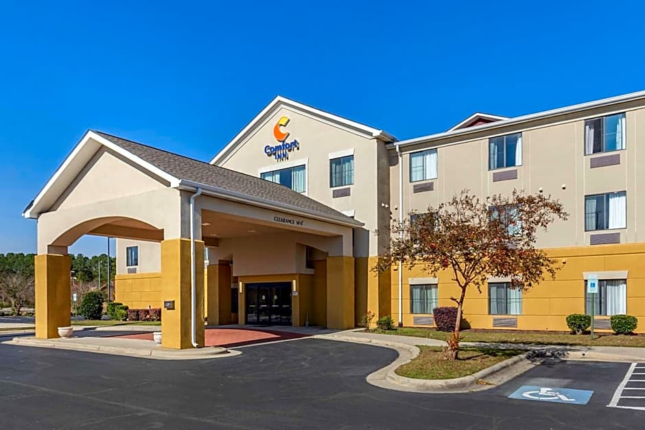 Comfort Inn Smithfield near I-95