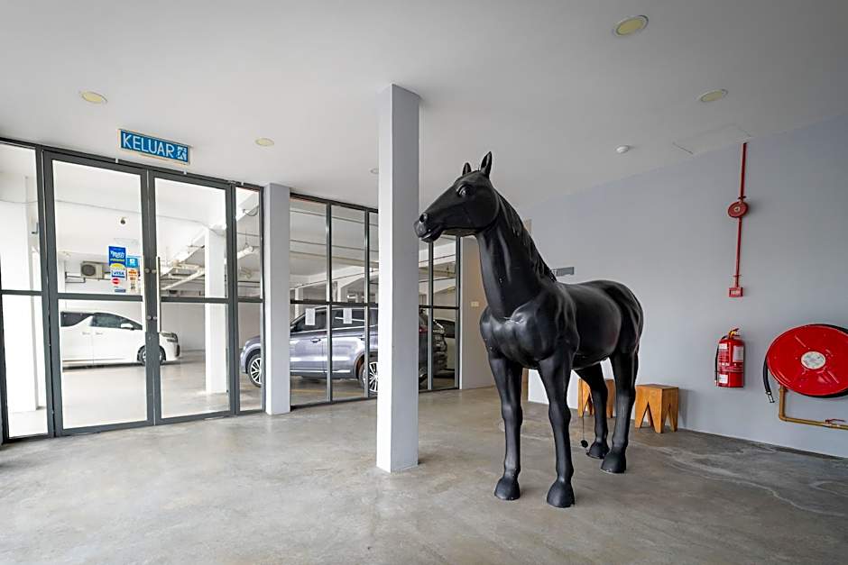 T+ Hotel Butterworth