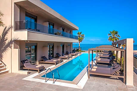 Deluxe Triple Room with Sea View