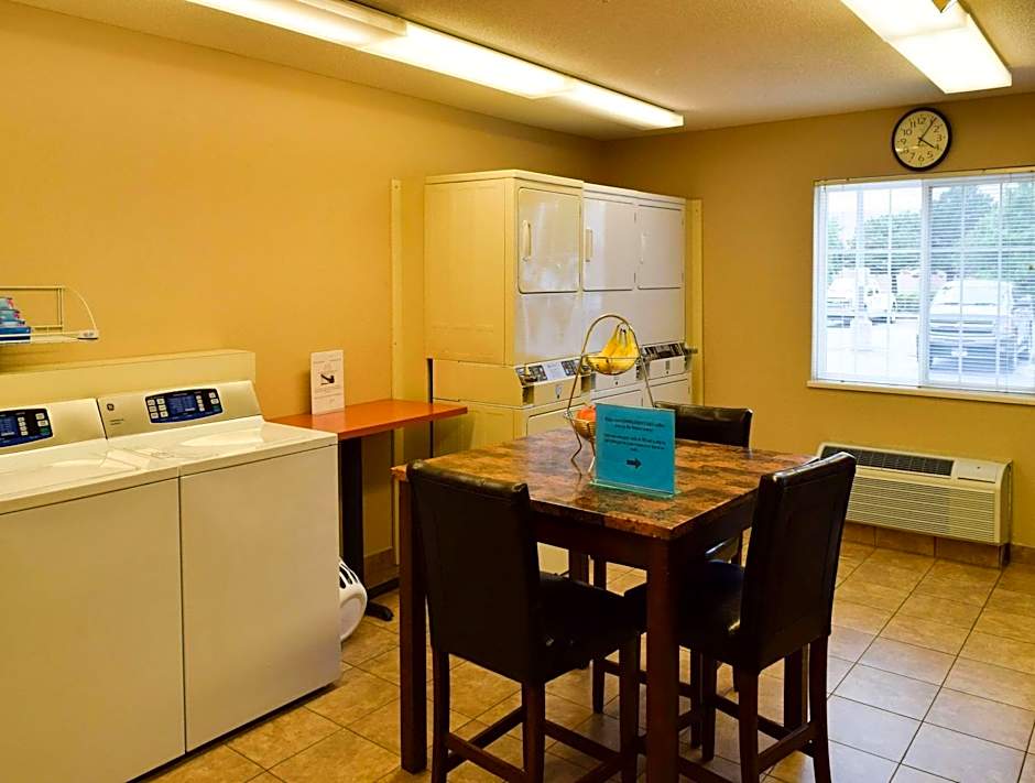 MainStay Suites - Wichita NE