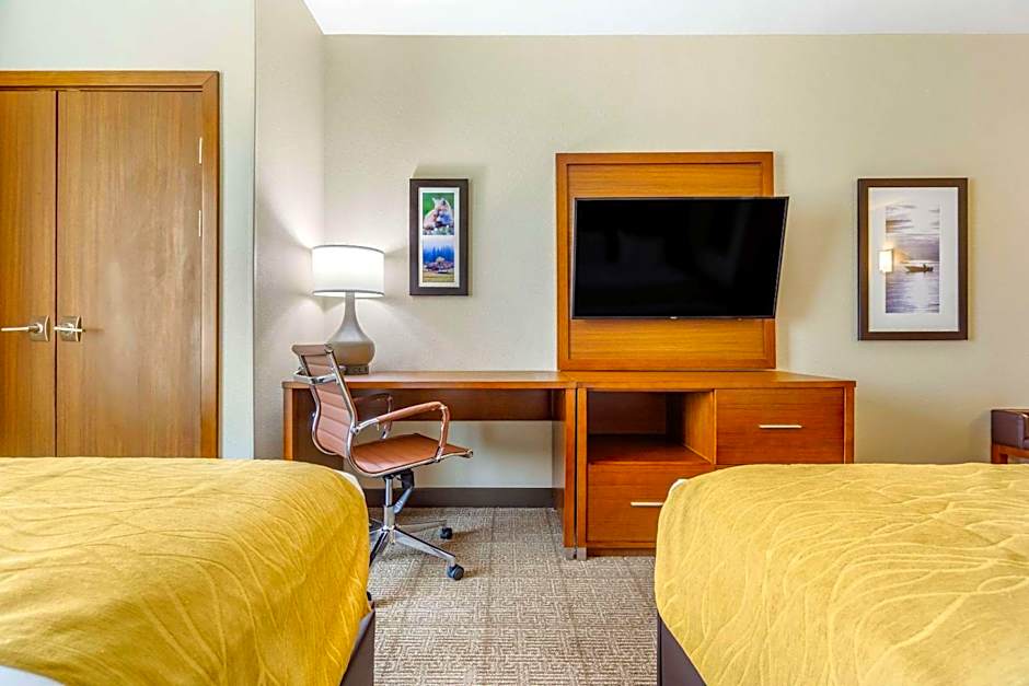 Comfort Inn & Suites Lakewood by JBLM