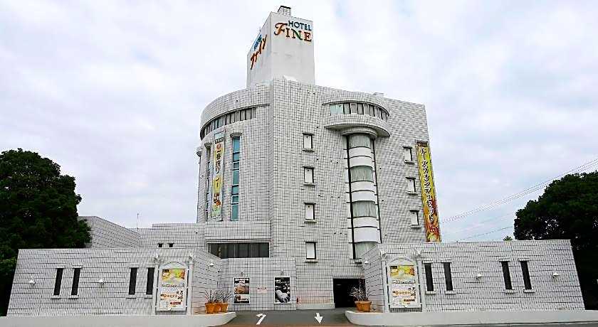 Hotel Fine Garden Kuwana