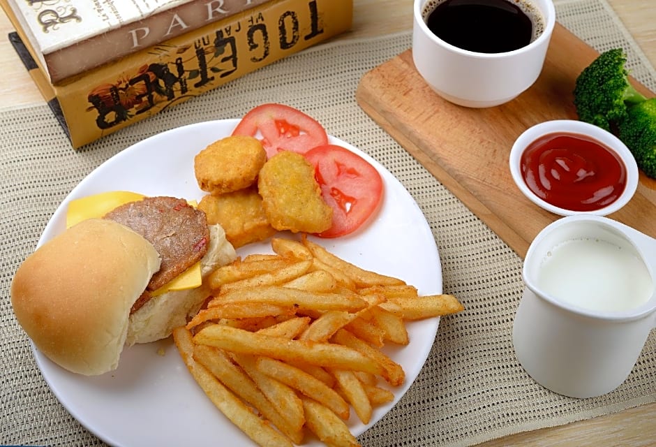 Holland Village Motel Hua Pin