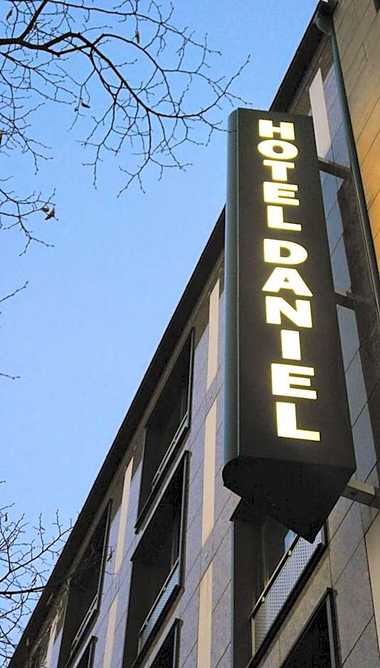 Hotel Daniel