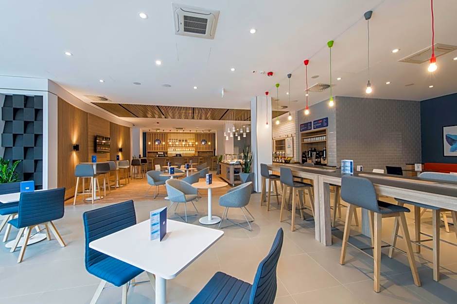 Holiday Inn Express Warsaw - Mokotow By IHG